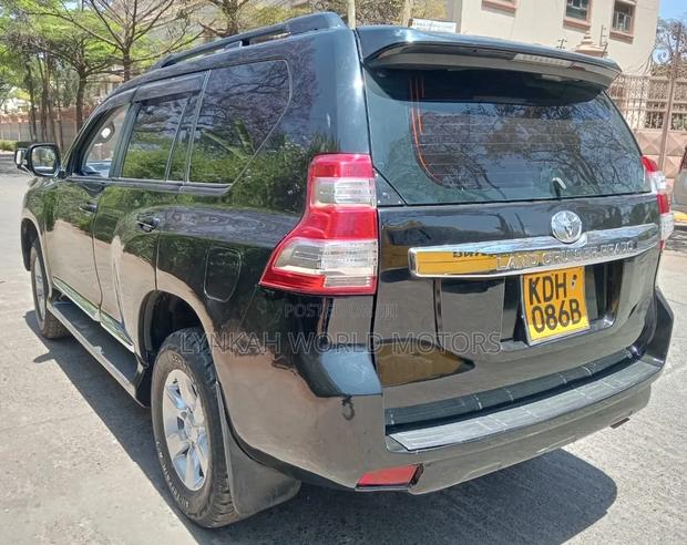 Toyota Land Cruiser Prado 2015 Matt Black