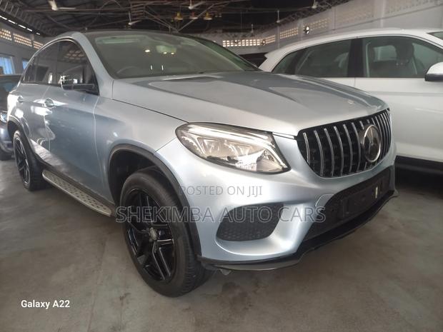 Mercedes-Benz GLE-Class GLE 350d 4MATIC 2015 Blue
