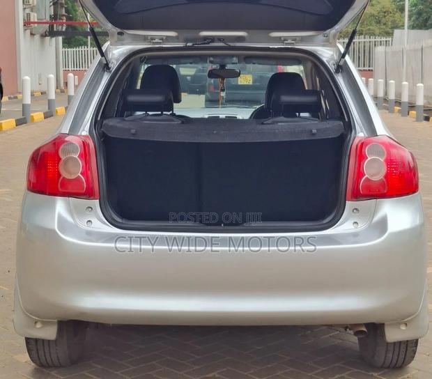 Toyota Auris 2008 Silver