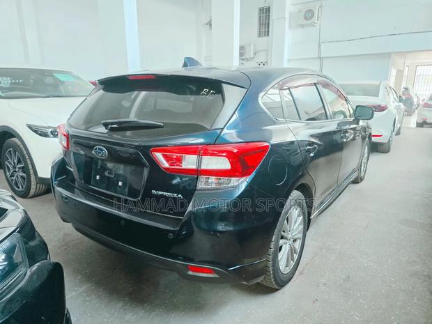 Subaru Impreza 2.0i AWD Hatchback 2019 Gray