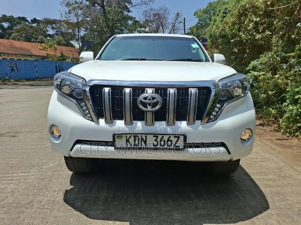 Toyota Land Cruiser Prado 3.0 TD 2012 White