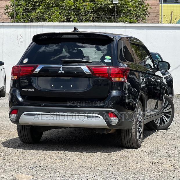 Mitsubishi Outlander 2019 Black