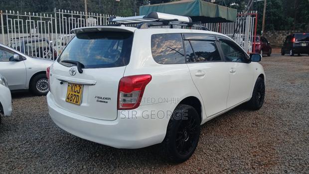 Toyota Corolla Fielder 2009 White