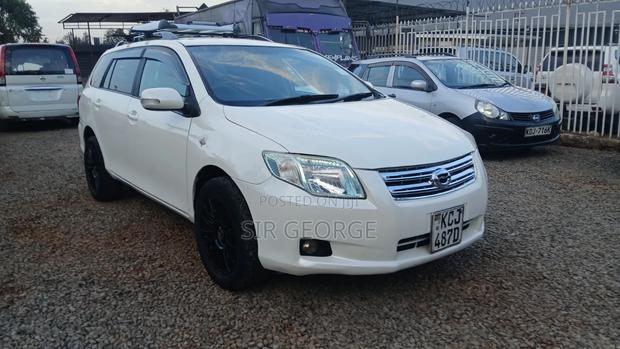 Toyota Corolla Fielder 2009 White