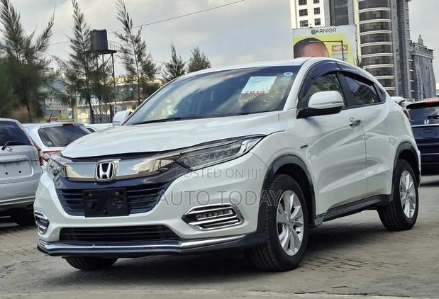 Honda Vezel 1.5 Hybrid 2WD 2019 White