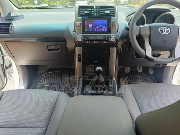Toyota Land Cruiser Prado 2012 White