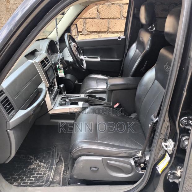 Jeep Liberty Limited 2010 Black