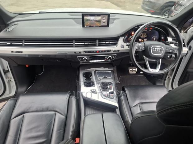 Audi Q7 2017 White
