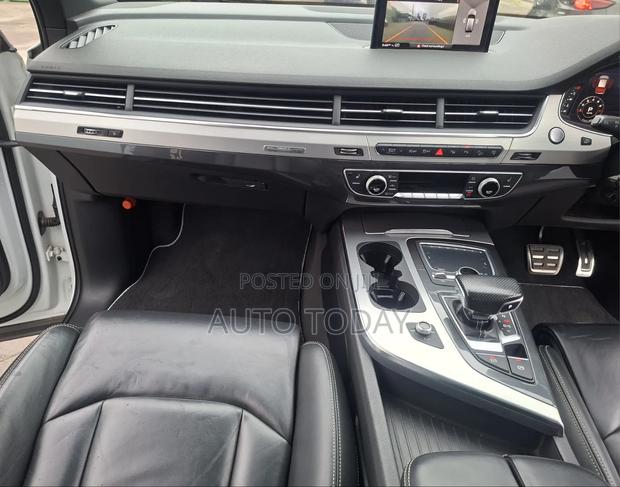 Audi Q7 2017 White