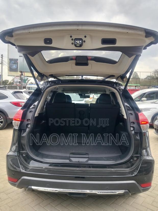 Nissan X-Trail 2.0 Petrol FWD 2019 Black