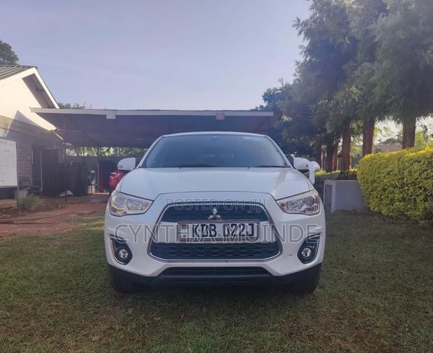 Mitsubishi RVR 2013 White