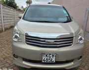 Toyota Noah 2.0 158hp FWD (8 Seater) 2012 Beige for sale