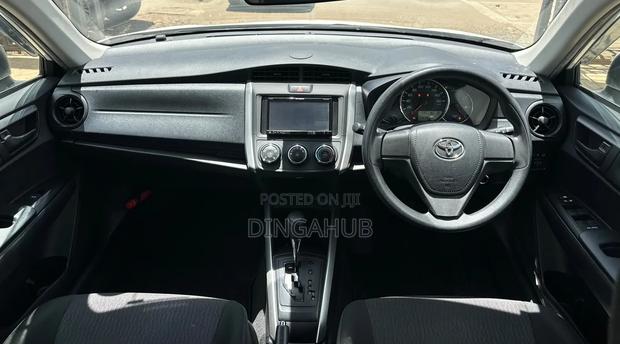 Toyota Corolla Fielder 2019 White