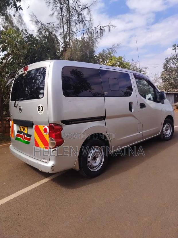 Nissan NV200 2010 Silver