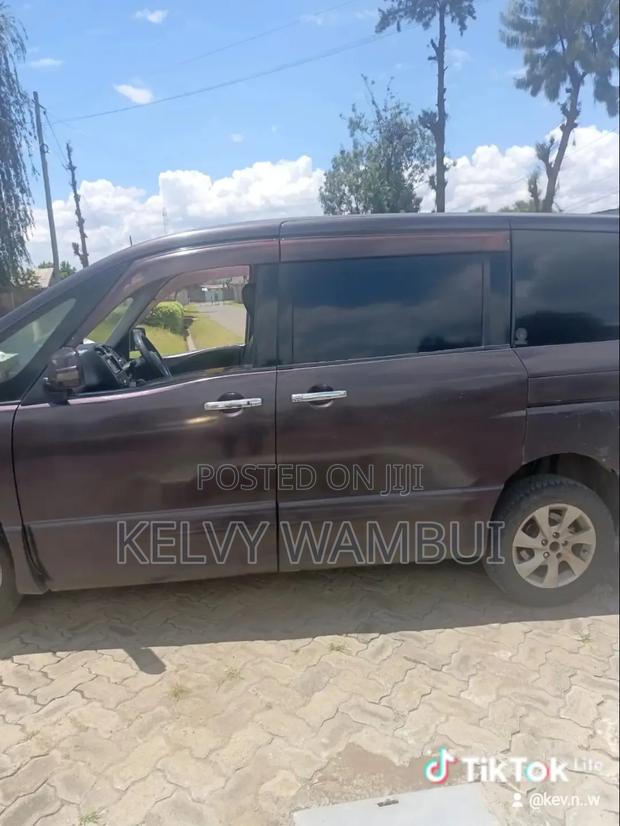 Nissan Serena 2012 Purple