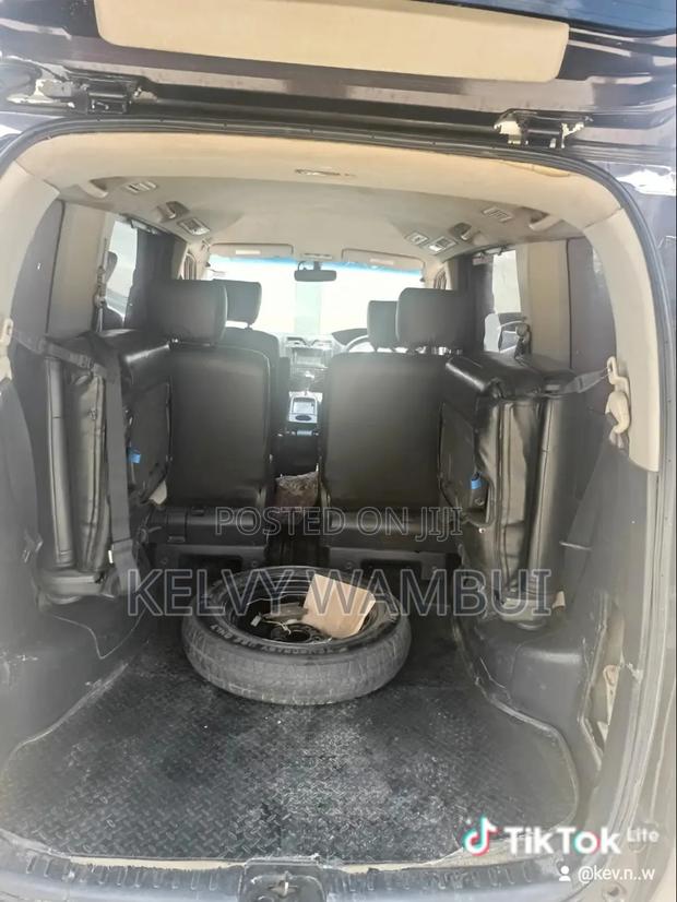 Nissan Serena 2012 Purple