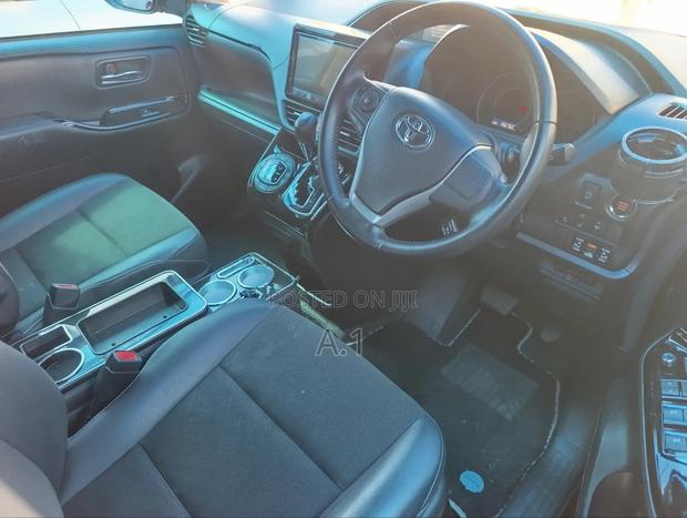 Toyota Noah 2.0 FWD (7 Seater) 2019 Matt Black