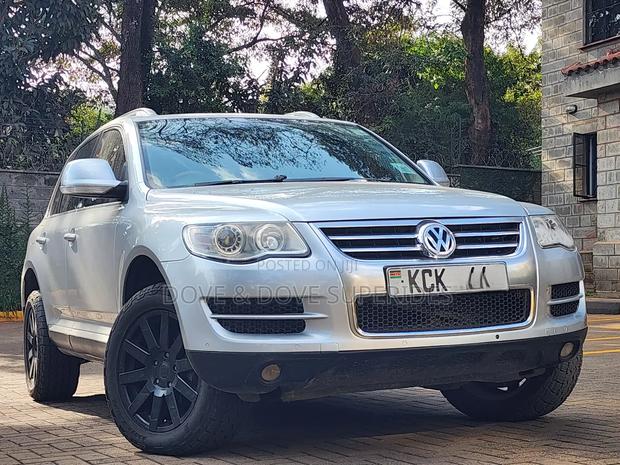 Volkswagen Touareg V6 TDI 2010 Silver