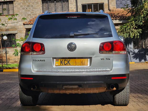 Volkswagen Touareg V6 TDI 2010 Silver