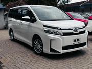 Toyota Voxy V 2WD 8-Seater 2019 Off white for sale