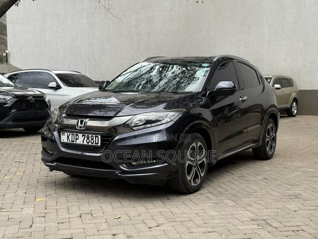 Honda Vezel 2016 Gray