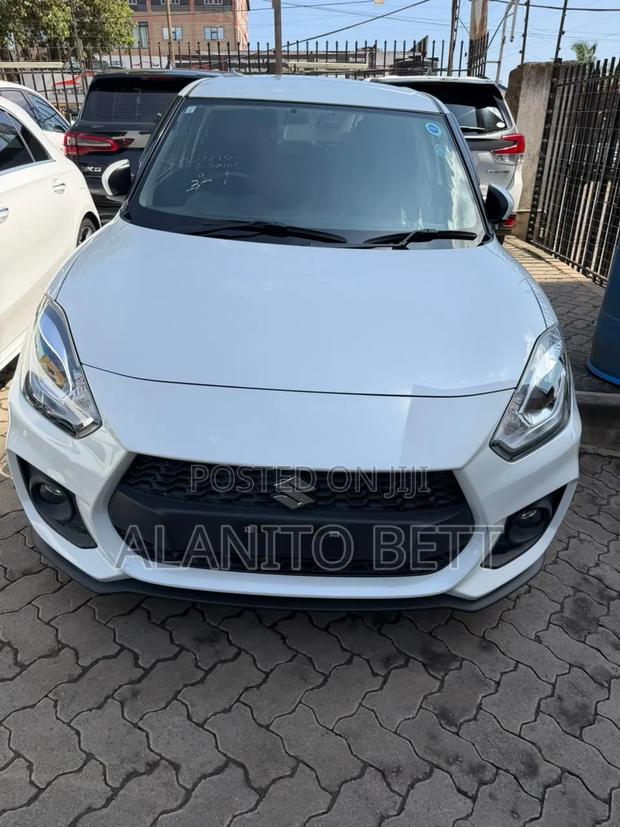 Suzuki Swift Sport 2019 White