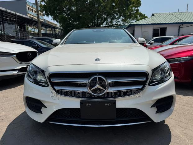 Mercedes-Benz C200 2020 White