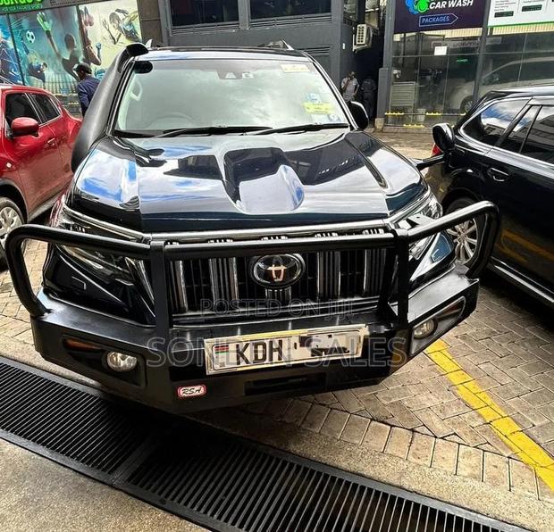 Toyota Land Cruiser Prado 2.8 2018 Blue