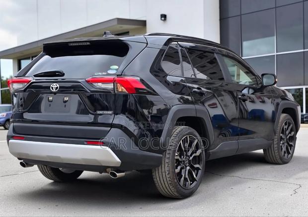 Toyota RAV4 Adventure 2019 Black