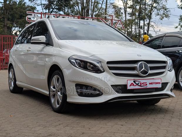 Mercedes-Benz B-Class B180 Petrol 2015 White