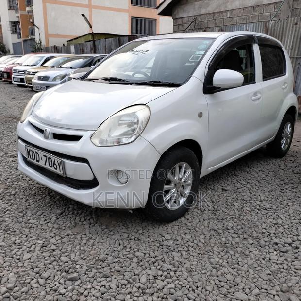 Toyota Passo 1.0 FWD 2015 White