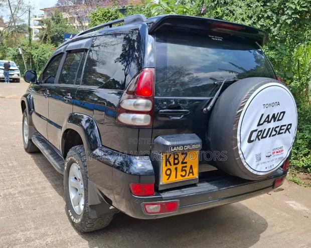 Toyota Land Cruiser Prado 2007 Matt Black