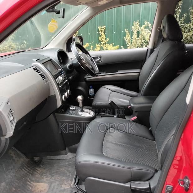 Nissan X-Trail 2.0 Petrol XE 2010 Red