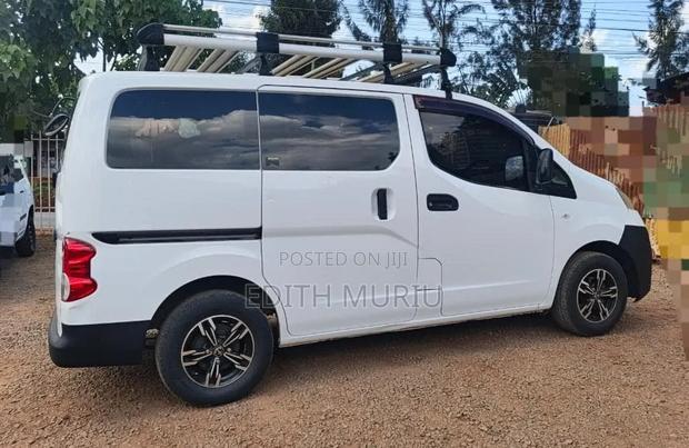 Nissan NV200 2014 White