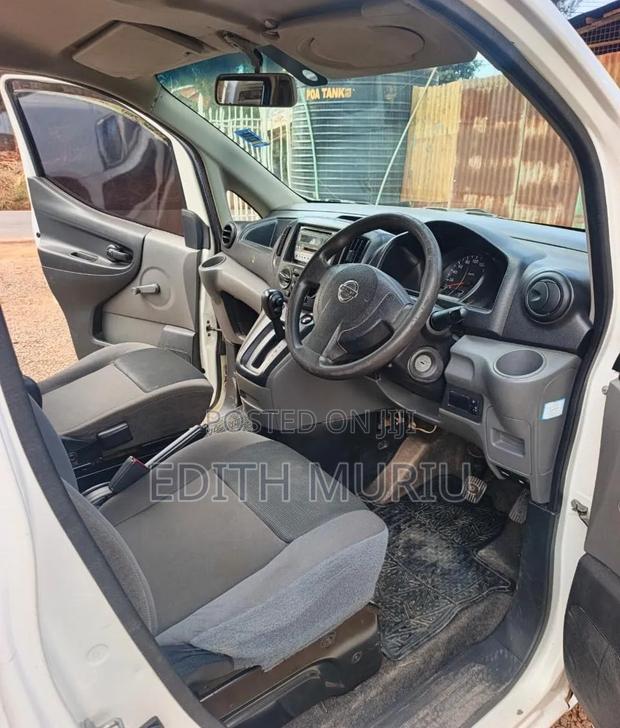 Nissan NV200 2014 White