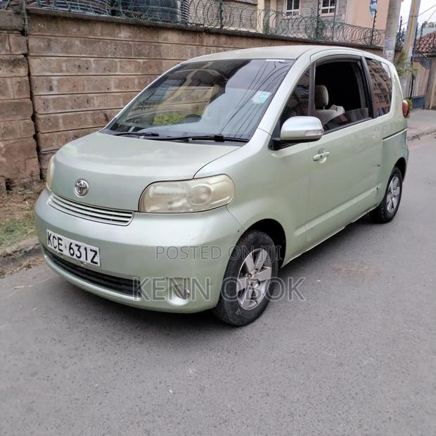 Toyota Porte 1.5 FWD 2008 Green