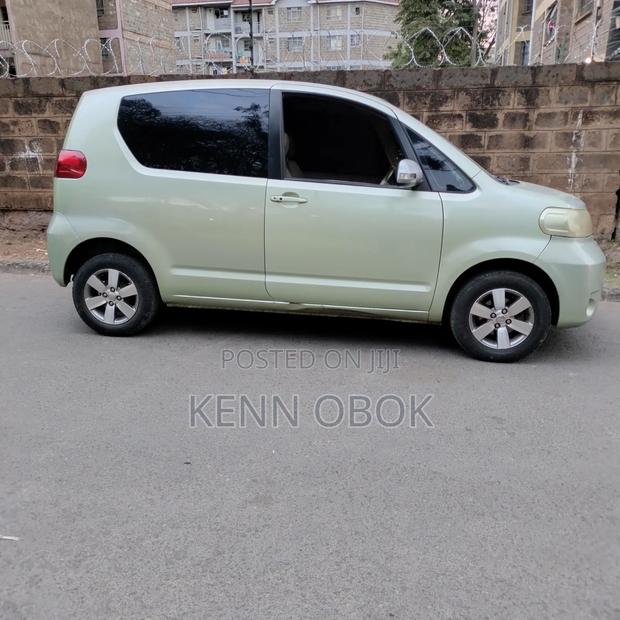 Toyota Porte 1.5 FWD 2008 Green