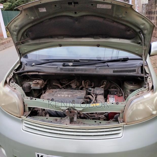 Toyota Porte 1.5 FWD 2008 Green