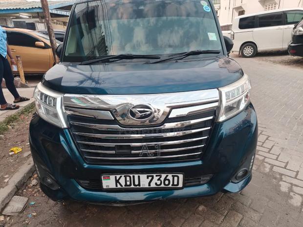 Daihatsu Thor 1.0 Petrol FWD 2018 Blue