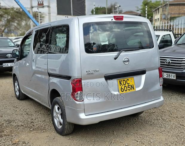 Nissan NV200 2013 Gray