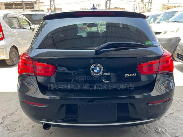BMW 118i 2019 Black