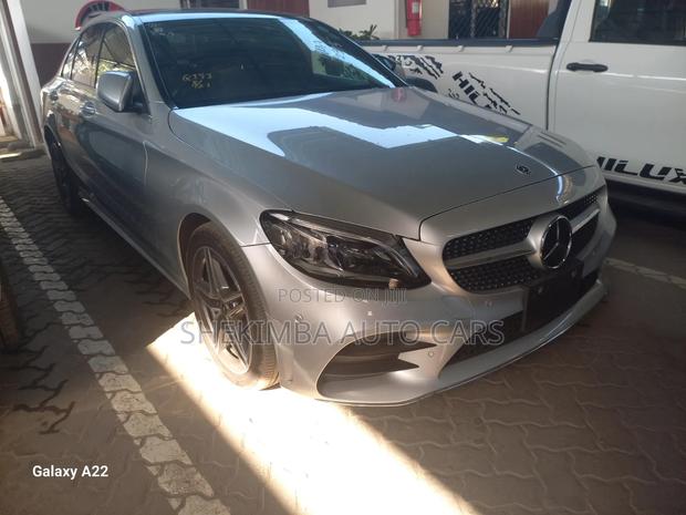 Mercedes-Benz C200 2020 Silver