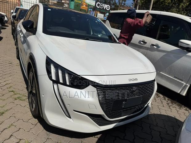 Peugeot 208 2020 White