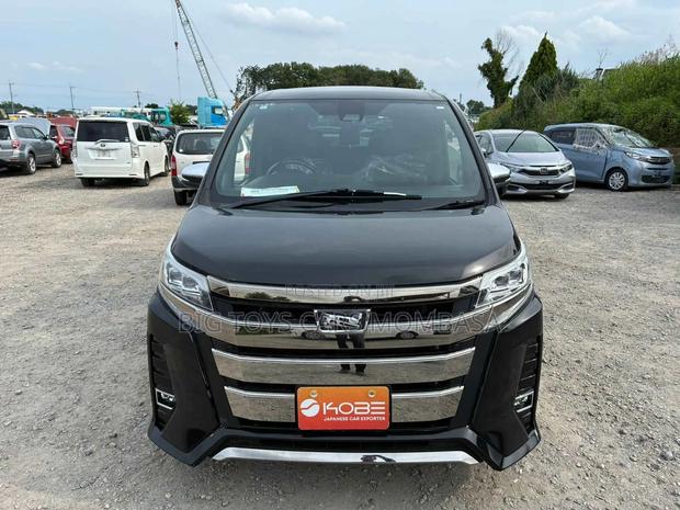 Toyota Noah 2020 Black