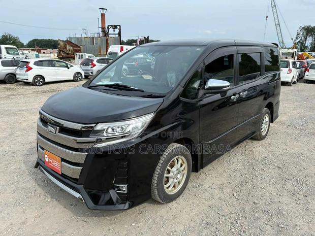 Toyota Noah 2020 Black