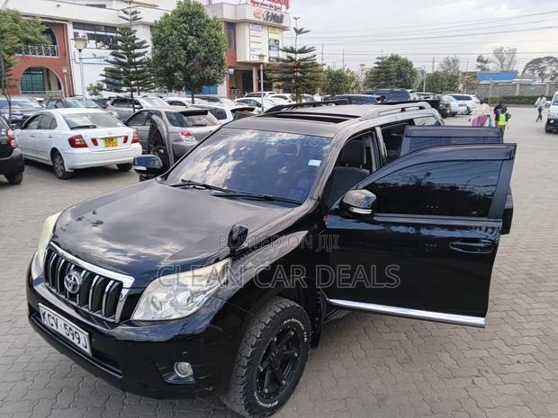 Toyota Land Cruiser Prado 2013 Black