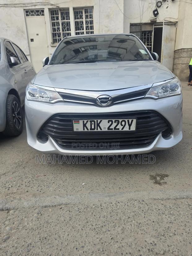 Toyota Corolla Fielder 2015 Silver