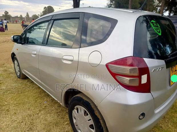 Honda Fit 2011 Silver