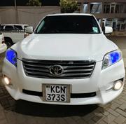 Toyota Vanguard 2010 White for sale