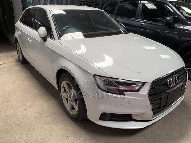 Audi A3 2.0T Titanium Premium FWD 2019 Pearl